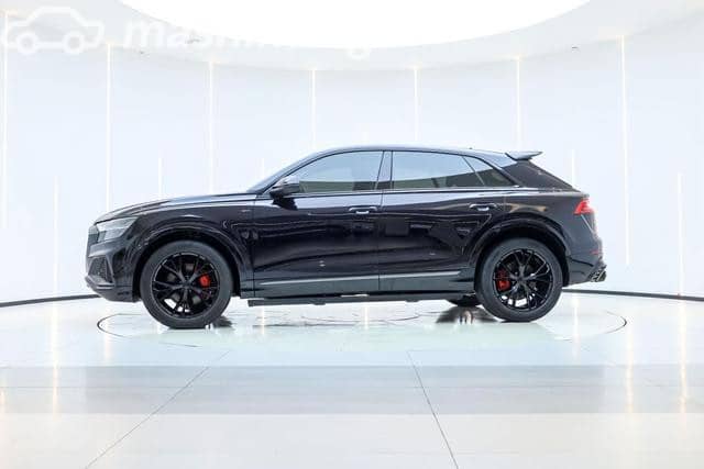 Audi Q8 I (4M) 55 TFSI 3.0 AT 4WD