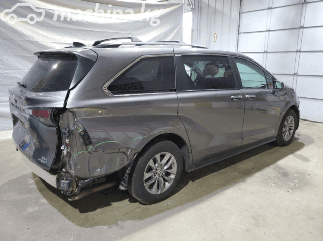 Toyota Sienna IV 2.5hyb AT 4WD