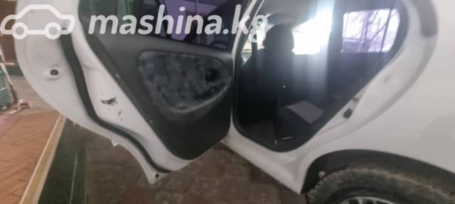 Hyundai Elantra II (J2, J3) 1.8 MT