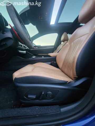Kia K5 III 1.6 AT
