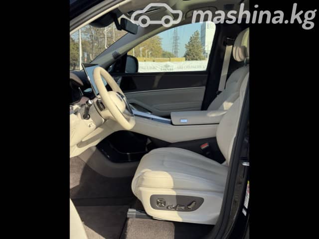 Denza N9 2.0hyb CVT 4WD