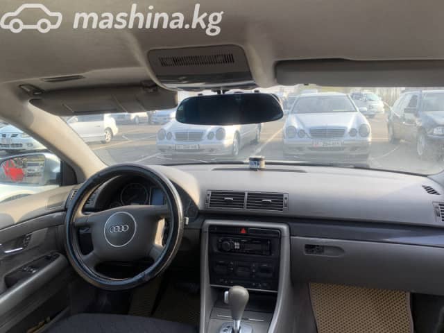 Audi A4 II (B6) 2.0 CVT