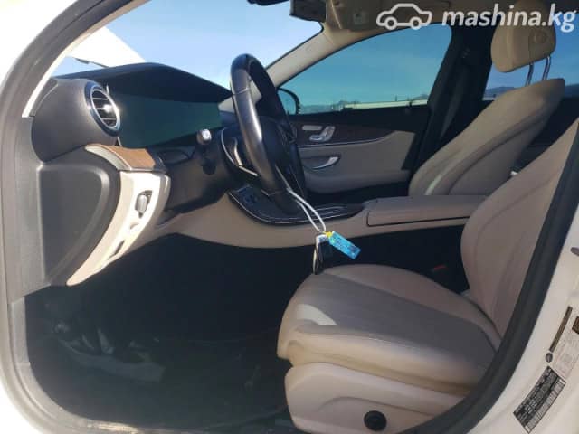 Mercedes-Benz E-Класс V (W213, S213, C238) Рестайлинг 300 2.0 AT