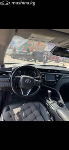 Toyota Camry VIII (XV70) 2.5 AT