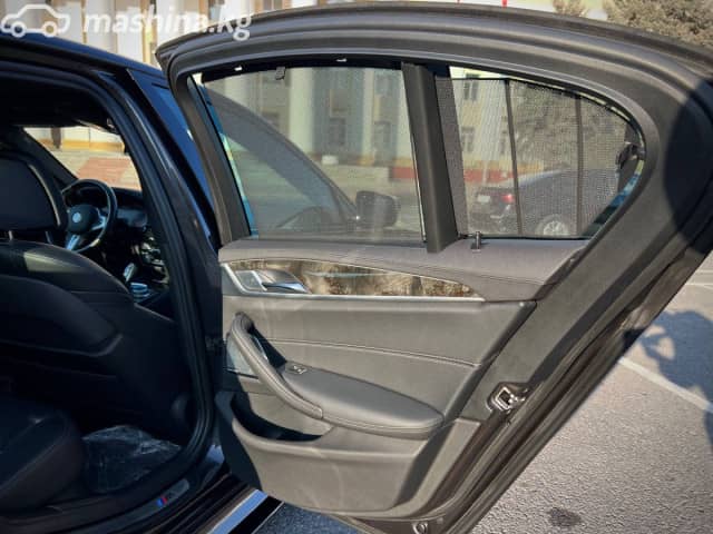BMW 5 серии VII (G30/G31) M550i xDrive 4.4 AT 4WD