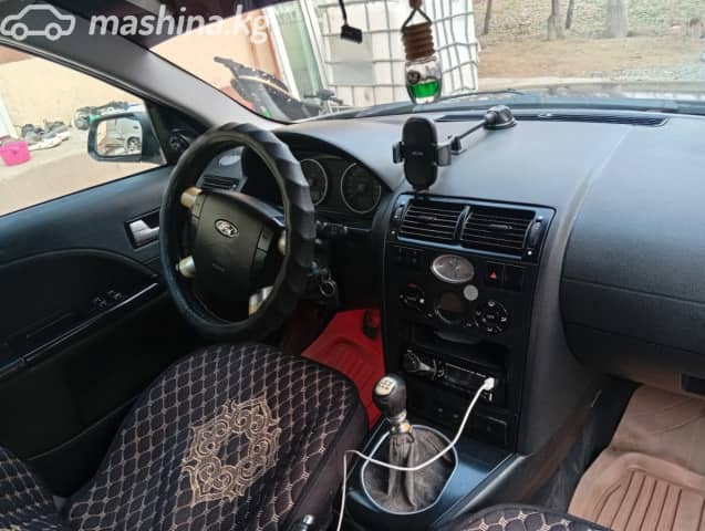 Ford Mondeo III 2.0 MT