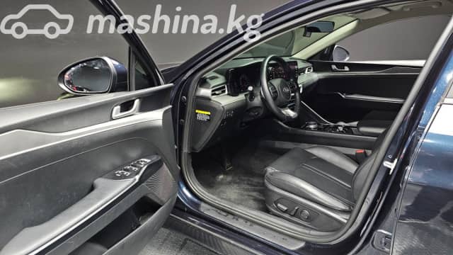 Kia K5 III LPi 2.0 AT