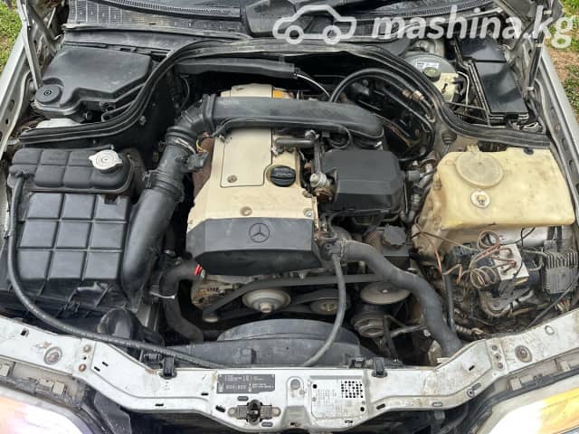 Mercedes-Benz C-Класс I (W202) Рестайлинг 200 2.0 MT