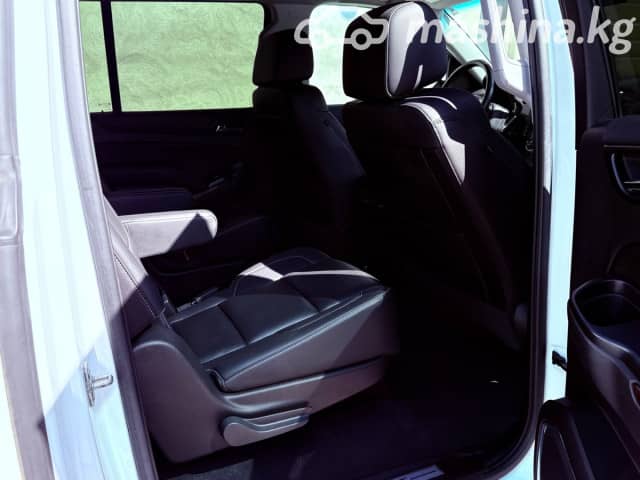 Chevrolet Suburban XI 5.3 AT 4WD
