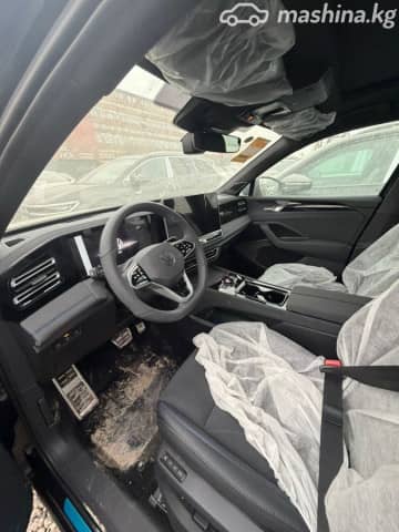 Volkswagen Tiguan III (China Market) 2.0 AMT 4WD
