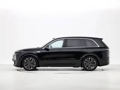 LiXiang L8 Pro 1.5hyb AT 4WD