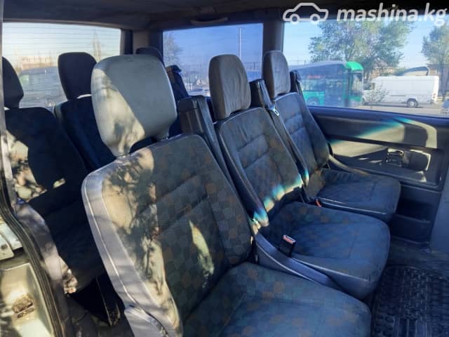 Mercedes-Benz Vito I (W638) 110 CDI L1 2.2d MT