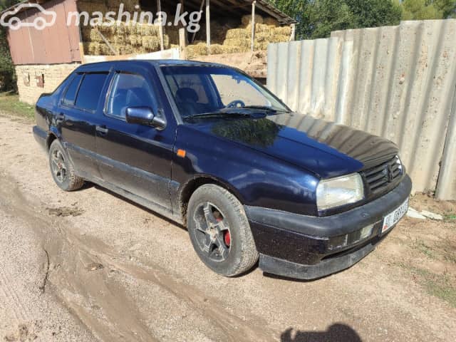 Volkswagen Vento 1.8 MT