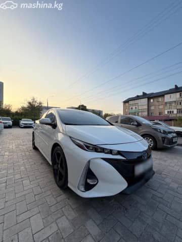 Toyota Prius IV Рестайлинг (XW50) 1.8hyb AT