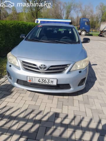 Toyota Corolla X (E140, E150) 1.3 MT