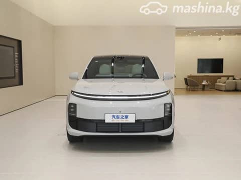 LiXiang L6 1.5hyb AT 4WD