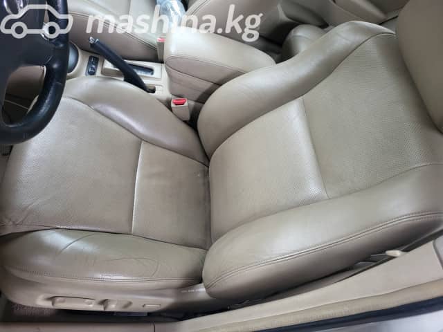 Toyota Avensis II 2.4 AT