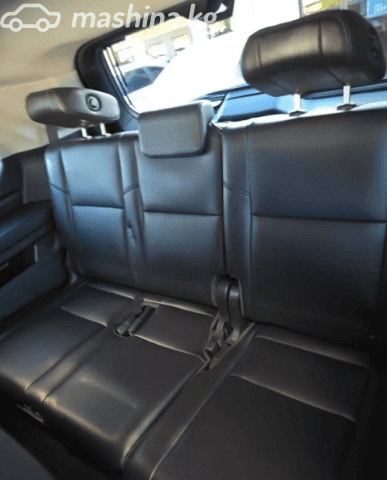 Toyota Sequoia III 3.5hyb AT 4WD