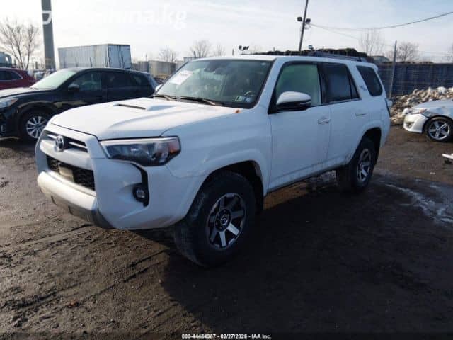Toyota 4Runner V Рестайлинг 4.0 AT 4WD