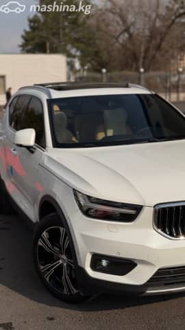 Volvo XC40 I 2.0 AT 4WD