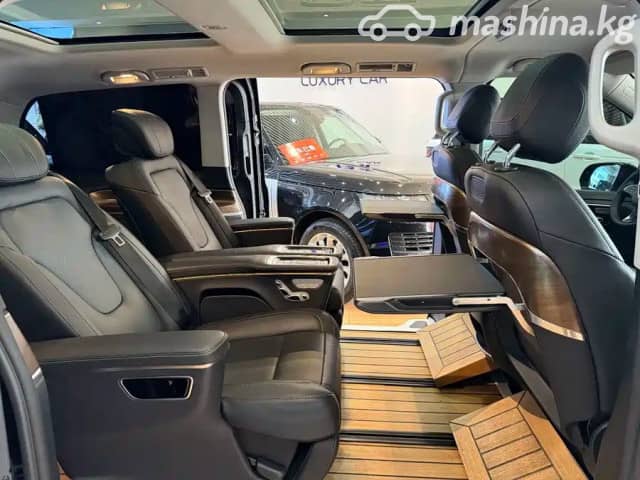 Mercedes-Benz V-Класс III (W447) Рестайлинг 260 компактный 2.0 AT