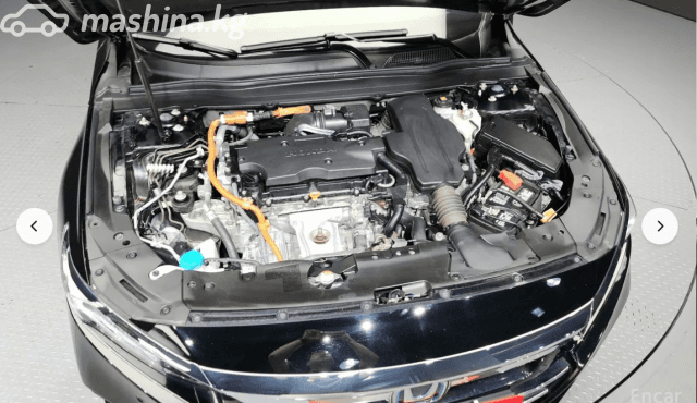 Honda Accord X Рестайлинг 2.0hyb CVT