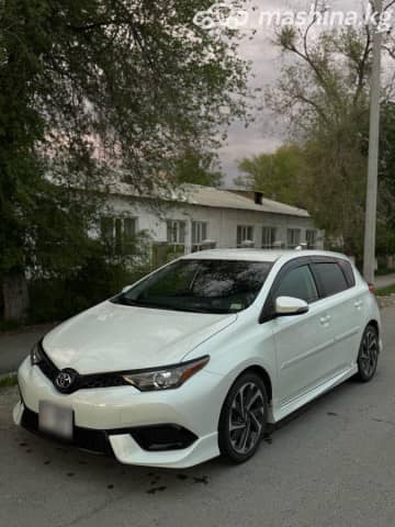 Toyota Corolla XI (E160, E170, E180) Рестайлинг 1 iM 1.8 CVT