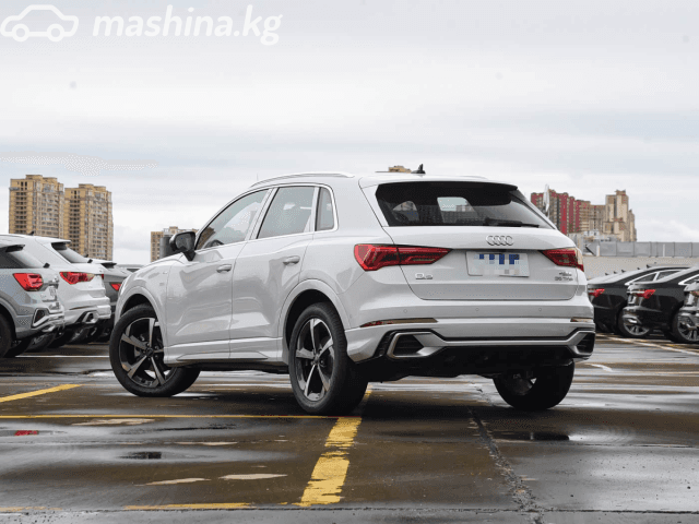Audi Q3 II (F3) 35 TFSI 1.5 AMT