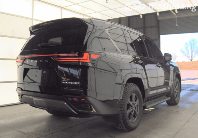 Lexus LX IV 700h 3.5hyb AT 4WD