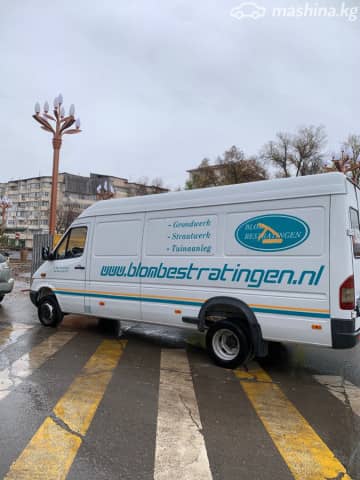 Mercedes-Benz Фургон (4х2)