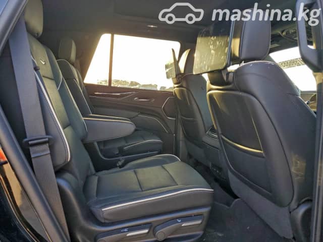Cadillac Escalade V ESV 6.2 AT 4WD