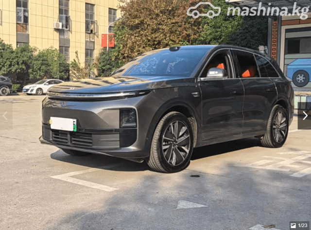 LiXiang L6 1.5hyb AT 4WD