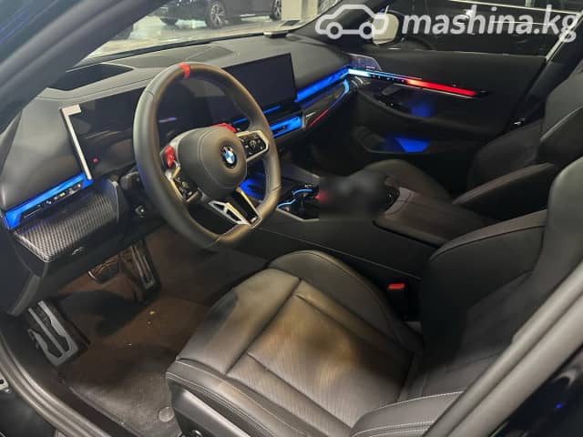 BMW M5 VII (G90) 4.4hyb AT 4WD