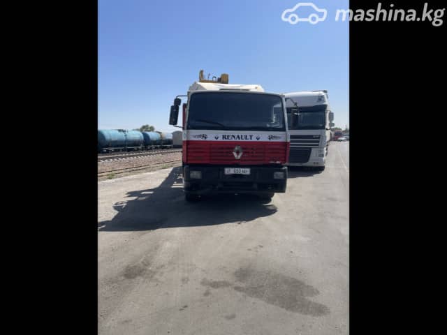 Renault Premium