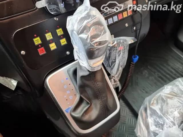 Hyundai Staria 2.2d AT
