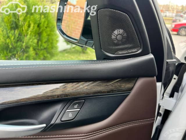 BMW X5 III (F15) 40e 2.0hyb AT 4WD