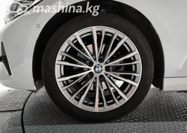 BMW 3 серии VII (G2x) 320i 2.0 AT