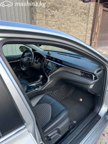 Toyota Camry VIII (XV70) 2.5 AT