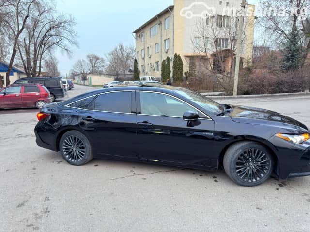 Toyota Avalon V 2.5hyb CVT