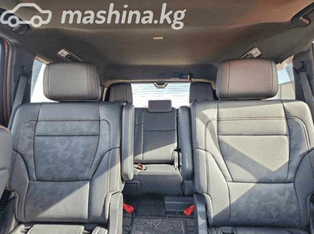 Toyota Sequoia III 3.5hyb AT 4WD