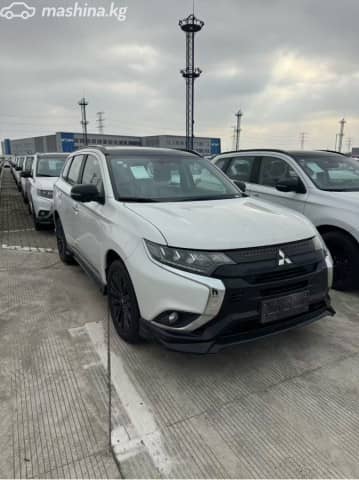 Mitsubishi Outlander IV 2.5 CVT 4WD
