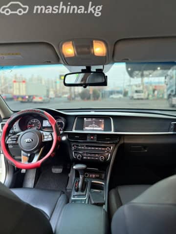 Kia K5 II 2.0 AT