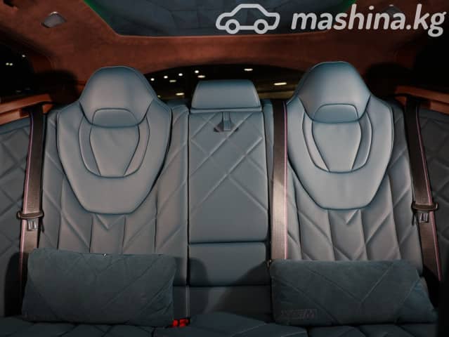 BMW XM 4.4hyb AT 4WD
