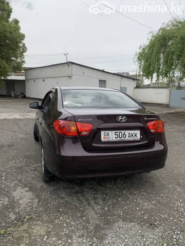 Hyundai Elantra IV (HD) 1.6 MT