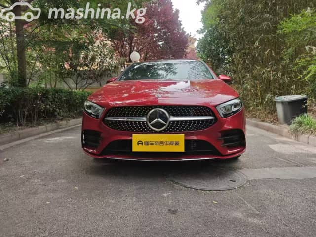 Mercedes-Benz A-Класс IV (W177) Рестайлинг 200 1.3 AMT