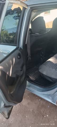 Honda Jazz I Рестайлинг 1.4 CVT