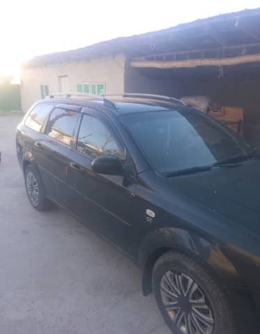 Chevrolet Lacetti 1.6 MT