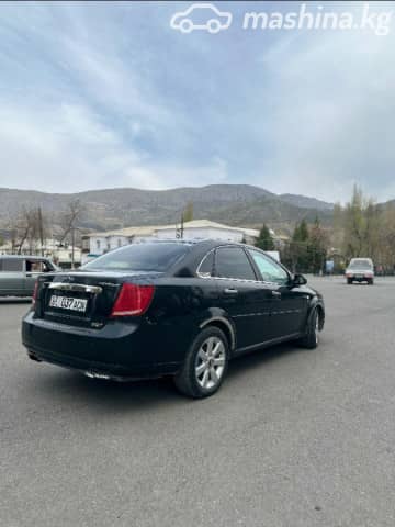 Chevrolet Lacetti 1.8 MT