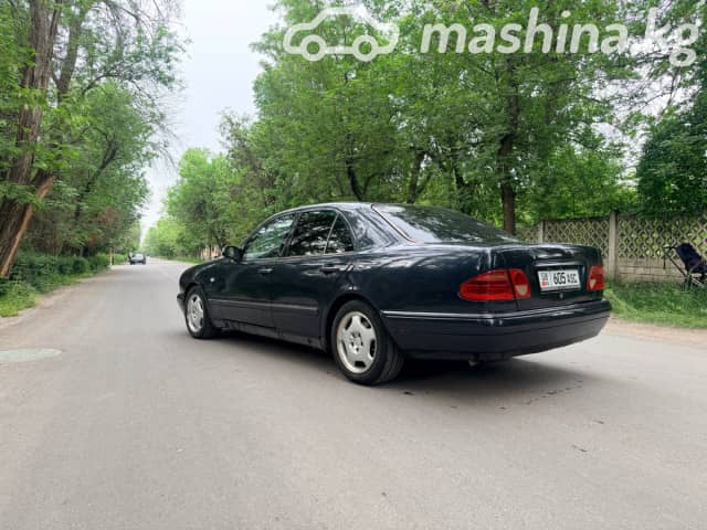 Mercedes-Benz E-Класс II (W210, S210) 320 3.2 AT