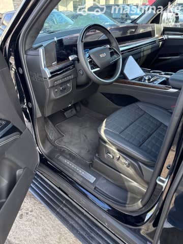 Cadillac Escalade V 6.2 AT 4WD
